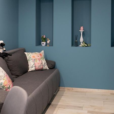 Hellowine Apartman Егер Екстериор снимка