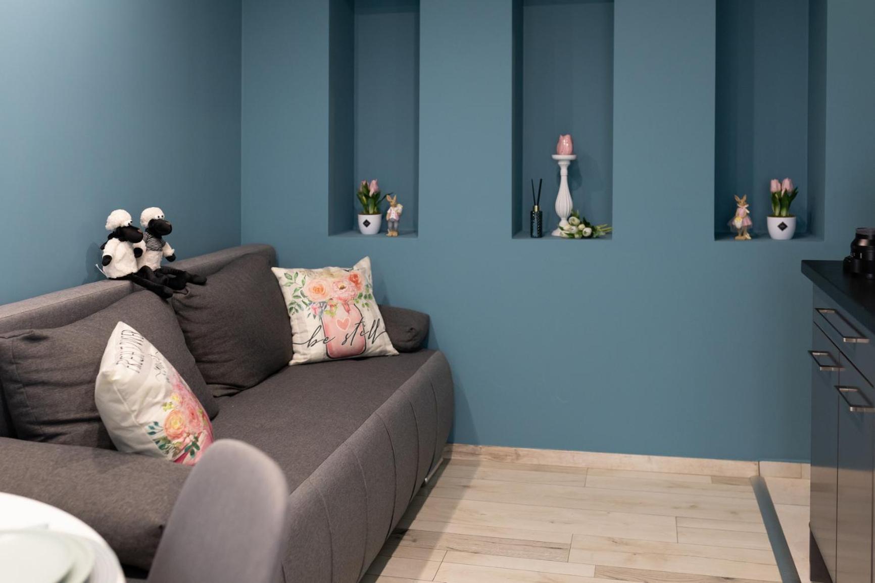 Hellowine Apartman Егер Екстериор снимка